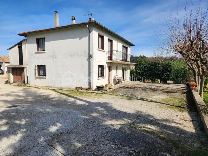 Maison - 153 m² - 8 pièces