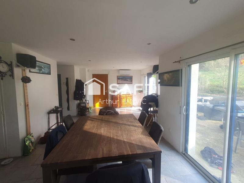 Maison - 150 m² - 7 pièces