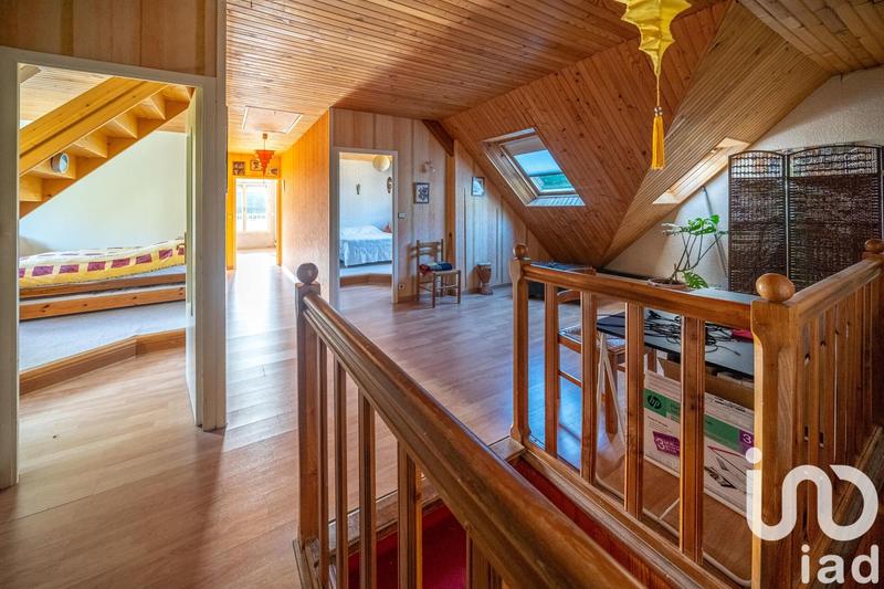 Maison - 346 m² - 11 pièces