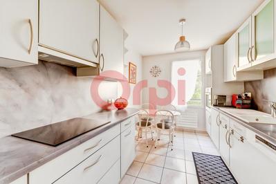 Appartement - 105 m² - 4 pièces