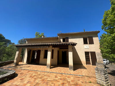 Maison - 175 m² - 5 pièces