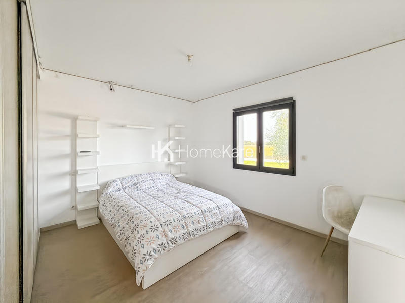 Maison - 140 m² - 5 pièces