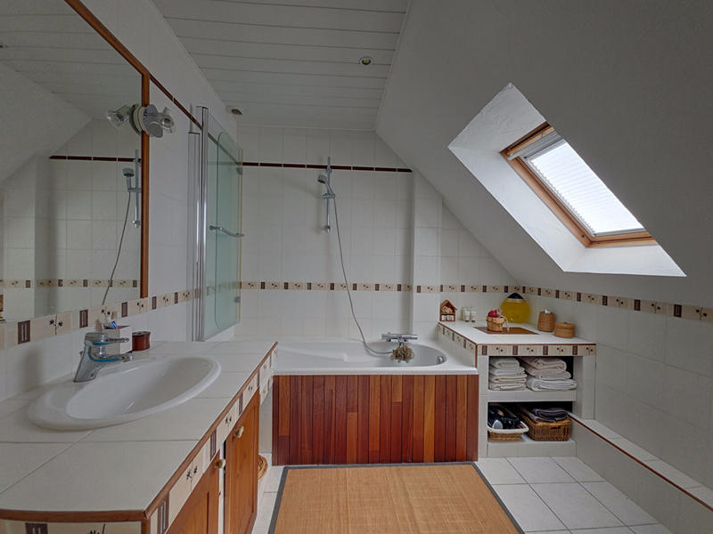 Maison - 173 m² - 6 pièces