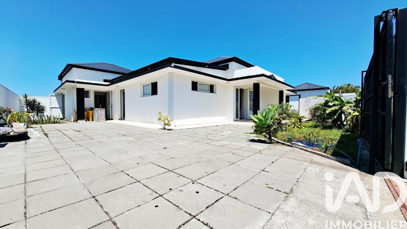 Maison de maîtres - 250 m² - 7 pièces