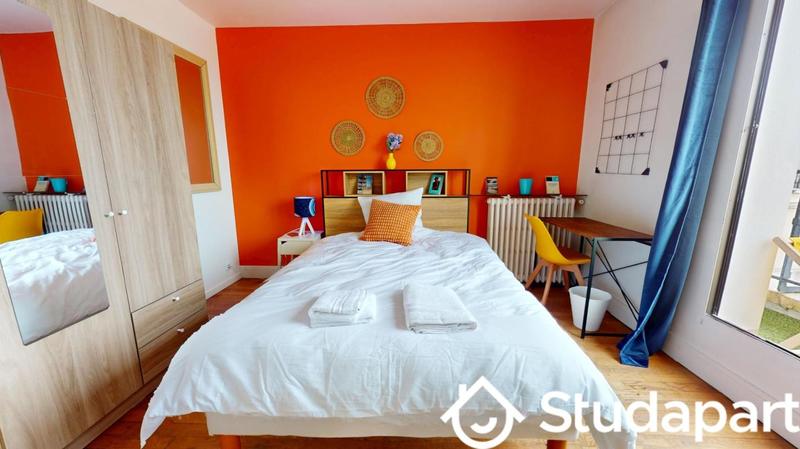 Chambre - 11 m² - 1 pièce