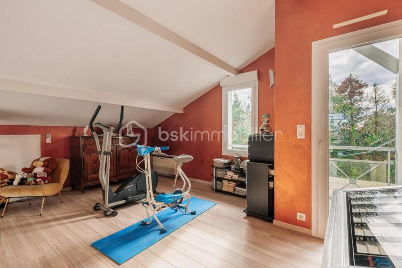 Maison - 164 m² - 6 pièces