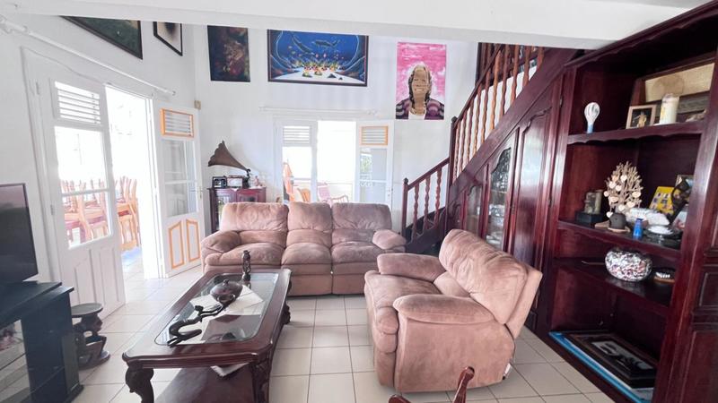 Villa - 200 m² - 6 pièces