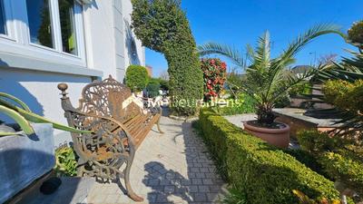 Maison - 164 m² - 7 pièces