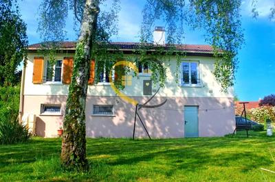 Maison - 160 m² - 5 pièces