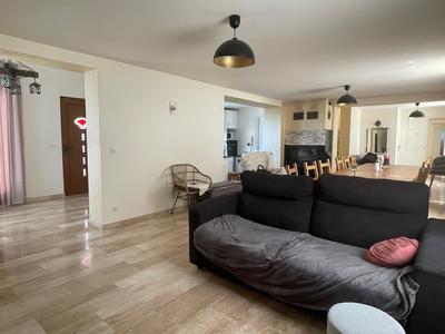Maison - 175 m² - 6 pièces