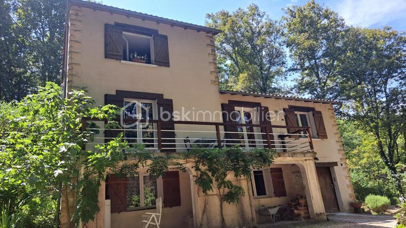 Maison traditionnelle - 108 m² - 5 pièces