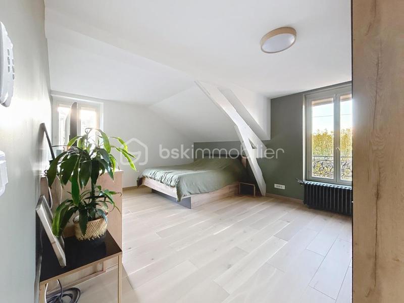 Maison - 125 m² - 6 pièces