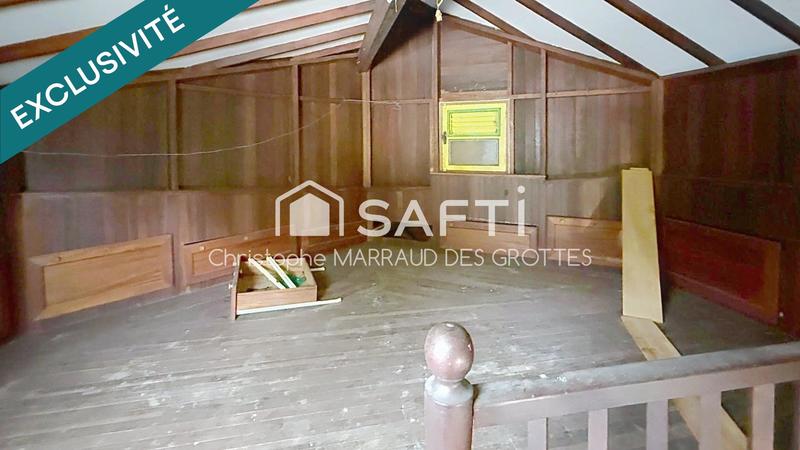 Maison - 252 m² - 6 pièces