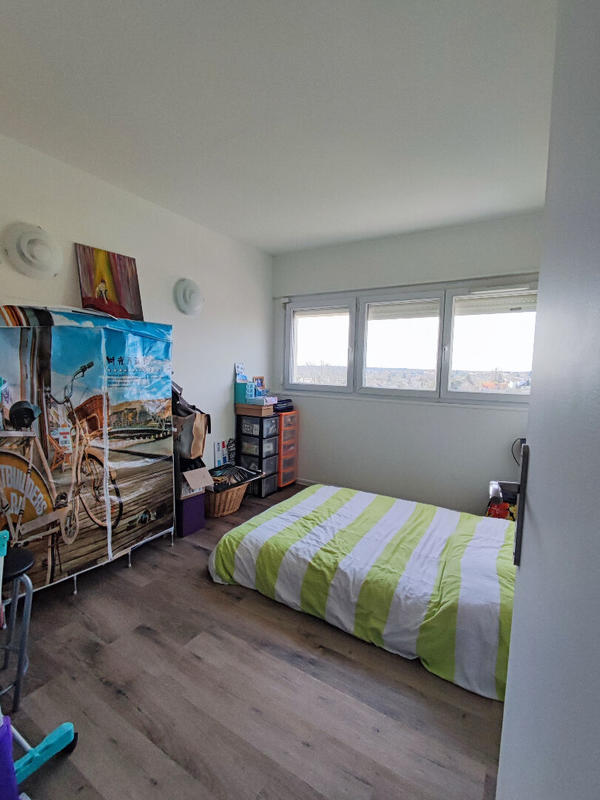 Appartement - 82 m² - 4 pièces