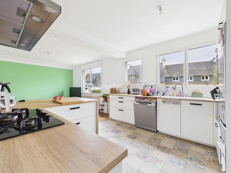 Maison - 142 m² - 5 pièces