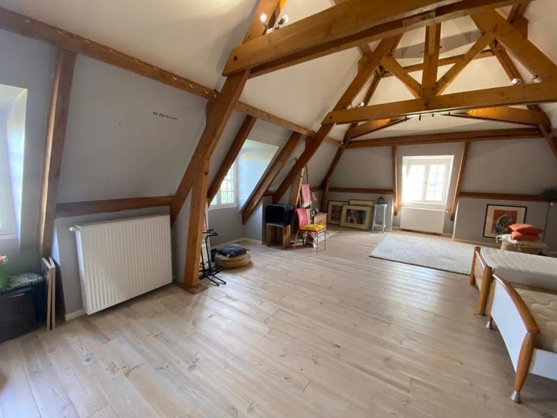 Maison - 244 m² - 7 pièces