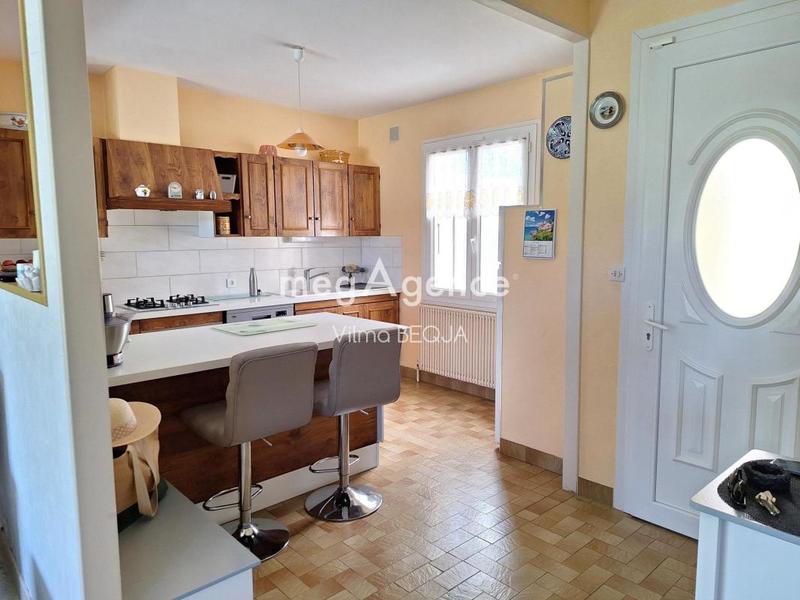 Maison traditionnelle - 92 m² - 4 pièces