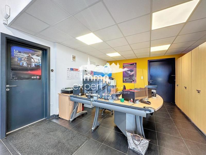 Fonds de commerce - Local commercial - 526 m²