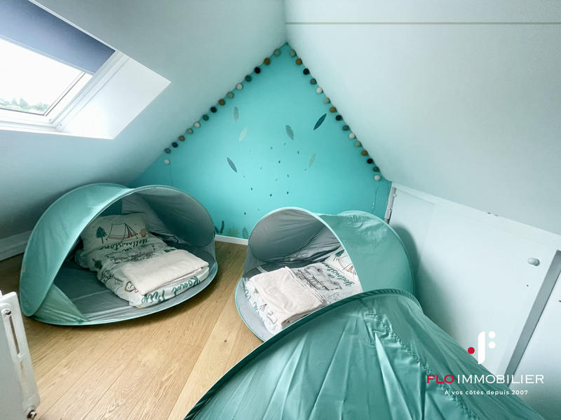 Maison - 137 m² - 6 pièces