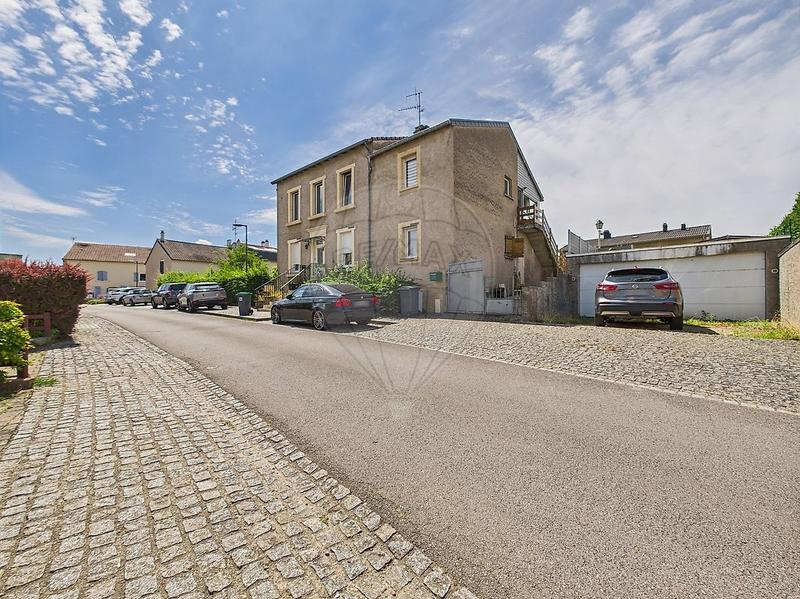 Duplex - 122 m² - 6 pièces