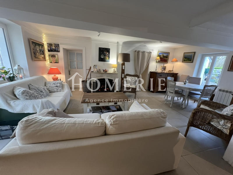 Maison - 149 m² - 7 pièces