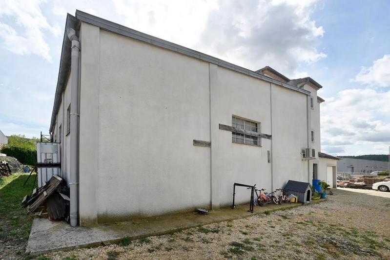 Maison - 520 m² - 8 pièces