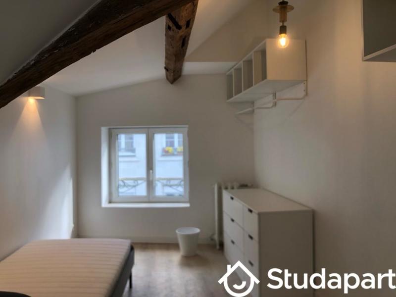 Chambre - 14 m² - 1 pièce