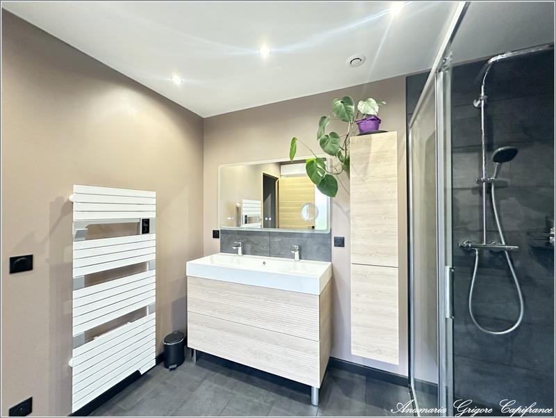 Maison - 70 m² - 3 pièces