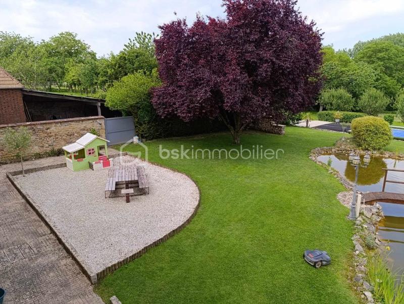 Maison en pierre - 299 m² - 8 pièces