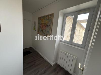 Appartement - 108 m² - 5 pièces