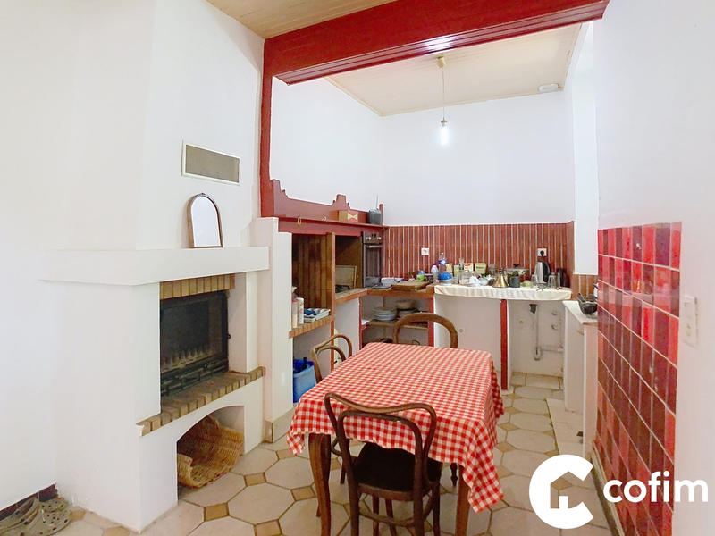 Maison ancienne - 98 m² - 5 pièces