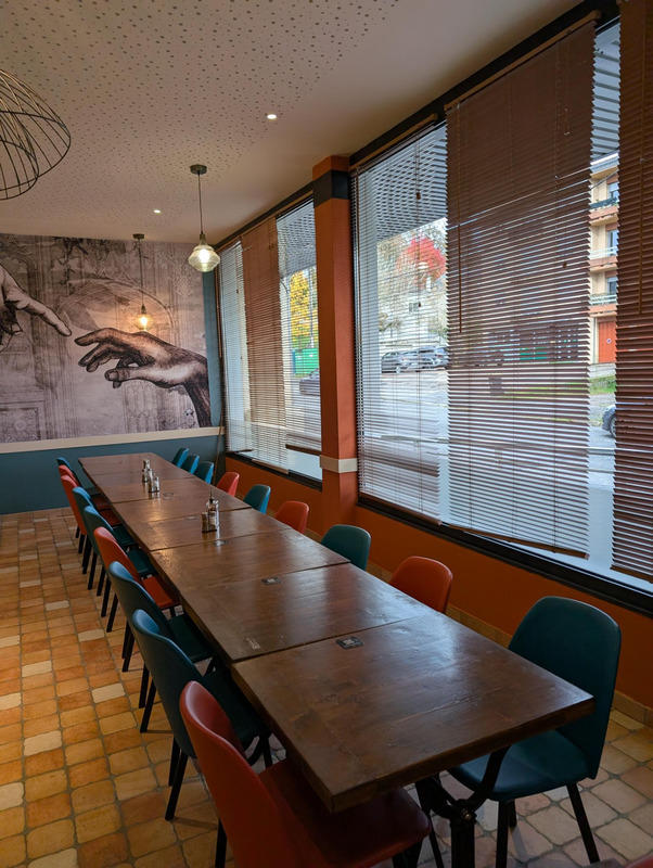 Fonds de commerce - 400 m²