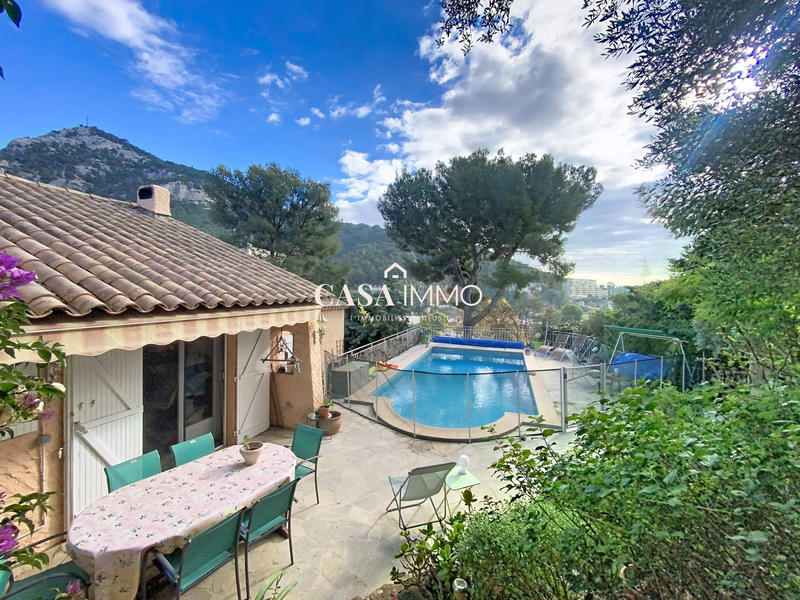 Maison traditionnelle - 136 m² - 5 pièces