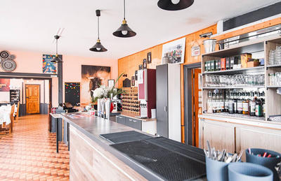 Local commercial - 650 m² - 27 pièces