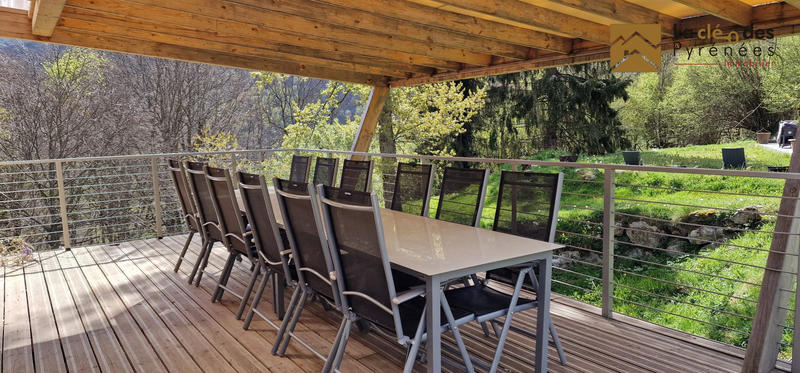 Maison ancienne - 362 m² - 15 pièces