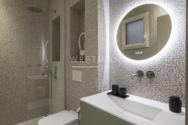 Appartement - 98 m² - 4 pièces