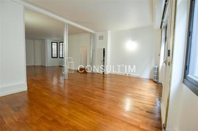 Local commercial - 106 m²