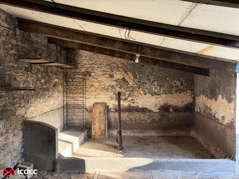 Maison - 90 m² - 6 pièces