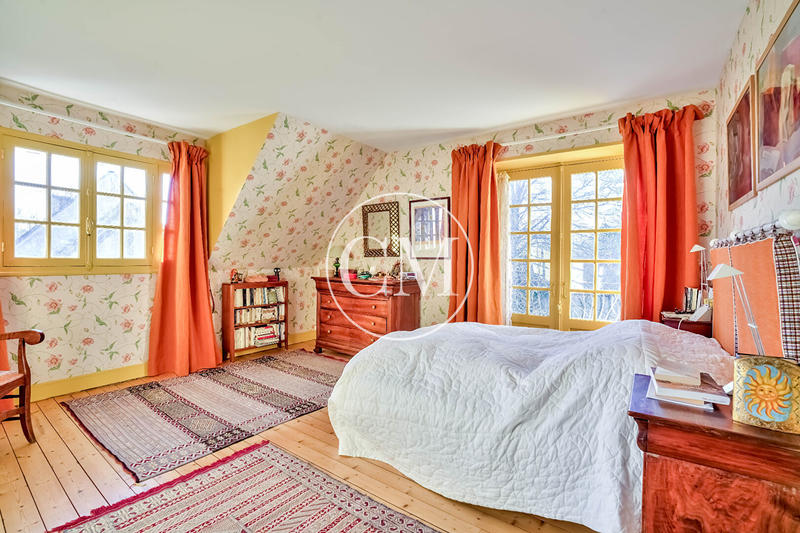 Maison - 155 m² - 6 pièces