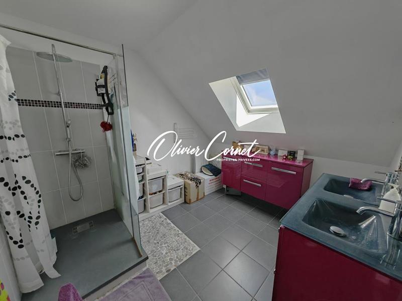 Maison - 135 m² - 6 pièces