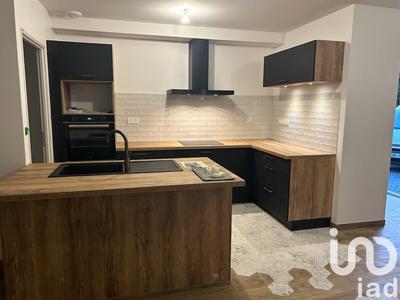 Maison - 92 m² - 4 pièces