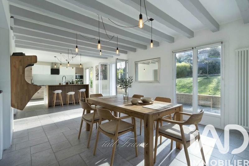 Maison - 156 m² - 6 pièces