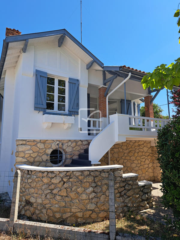 Maison - 115 m² - 6 pièces