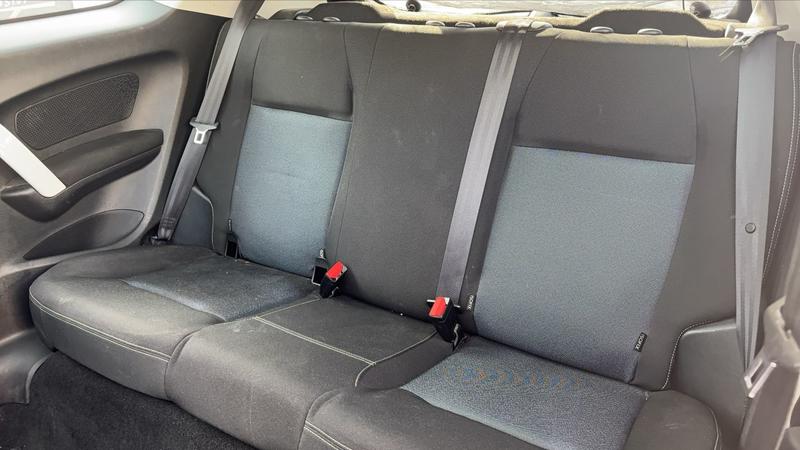 Peugeot 208 1.2 PureTech 68 Like - 5 places