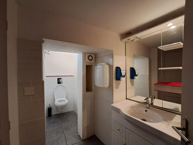 Fonds de commerce - 1 m²