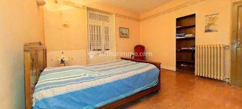 Maison - 158 m² - 8 pièces