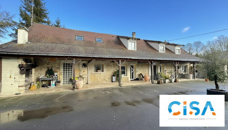 Maison ancienne - 149 m² - 7 pièces