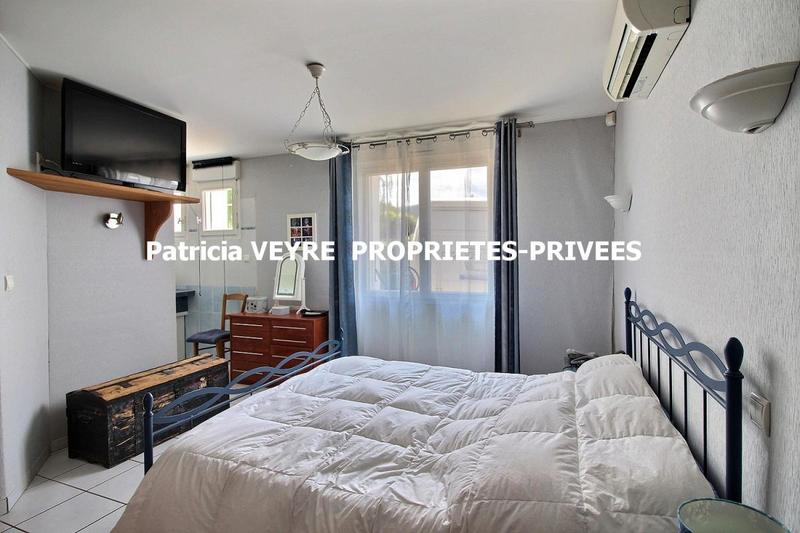 Maison - 277 m² - 8 pièces