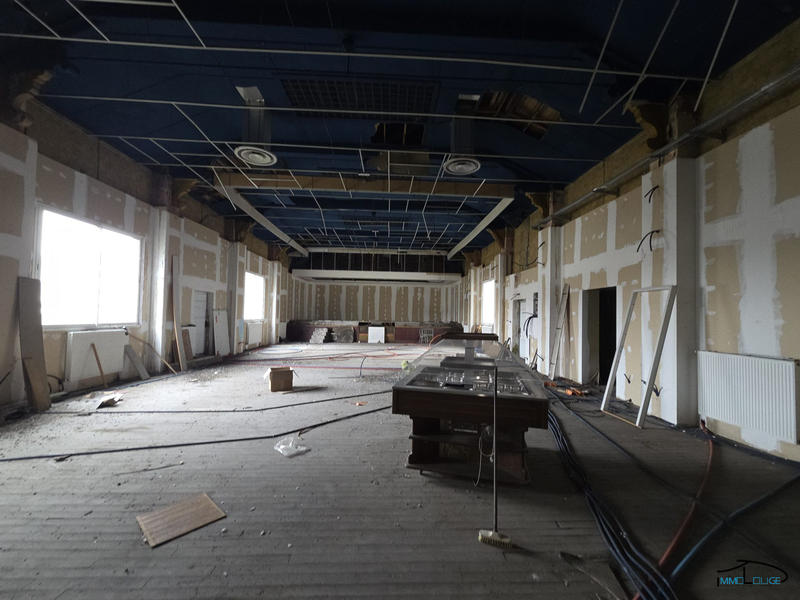 Maison - 615 m² - 12 pièces