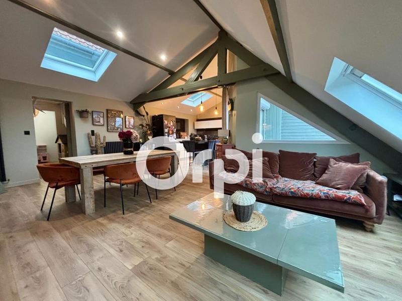 Maison - 237 m² - 5 pièces